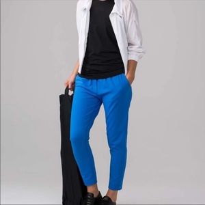 Lululemon Jet Crop Stretch Pants Blue Sz 6